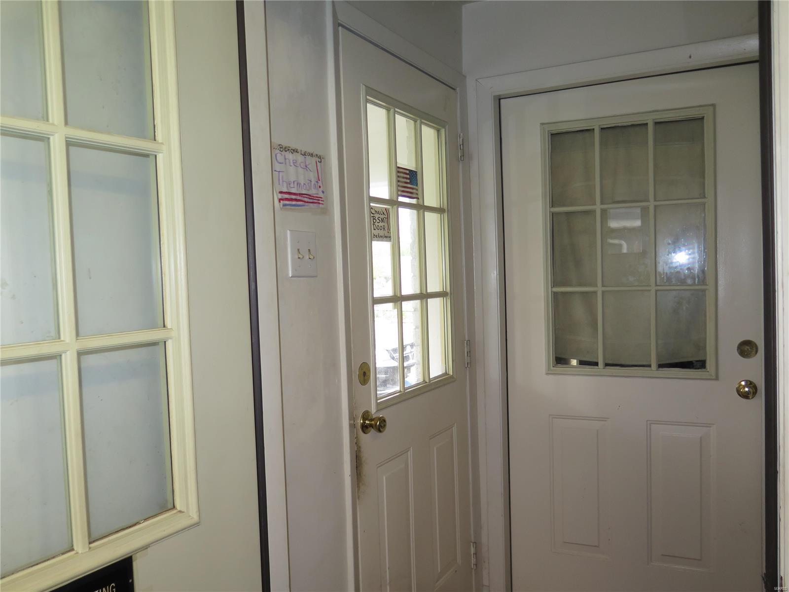 9716 Lackland Road St. Louis, MO 63114 - Photo 6 of 11 Gallery Image 6