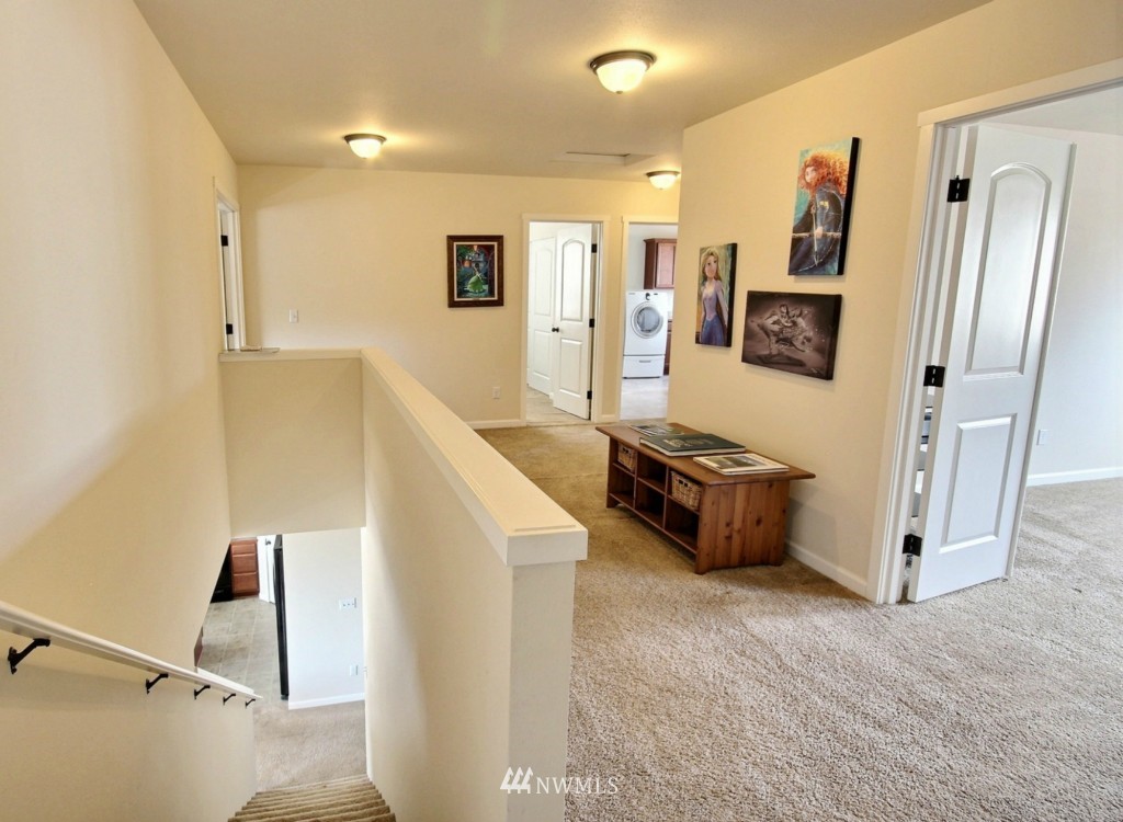 515 Graham Avenue Northeast Renton, WA 98059 - Photo 12 of 25