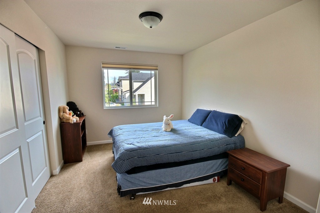 515 Graham Avenue Northeast Renton, WA 98059 - Photo 20 of 25