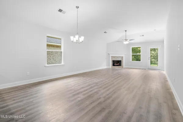 $343,700 | 4275 Olivia Circle West, Olive Branch, MS 38654