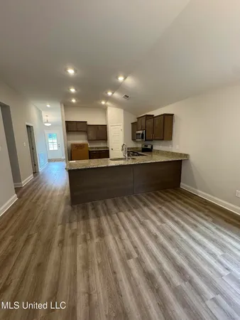 $343,700 | 4275 Olivia Circle West, Olive Branch, MS 38654