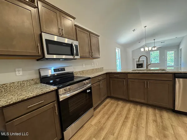 $343,700 | 4275 Olivia Circle West, Olive Branch, MS 38654