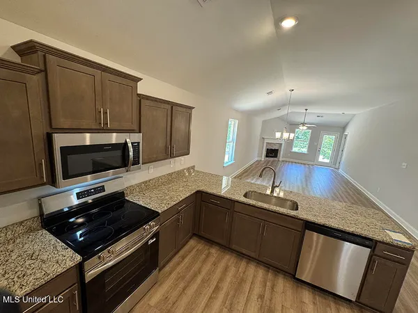 $343,700 | 4275 Olivia Circle West, Olive Branch, MS 38654