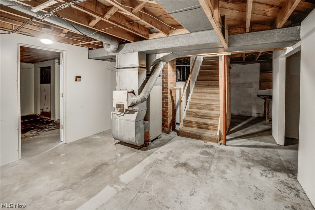4576 Venus Road Uniontown, OH 44685 - Photo 14 of 23 Gallery Image 14