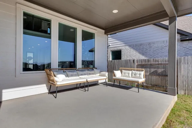 $2,700 | 3615 Twin Glades Pass, Buda, TX 78610