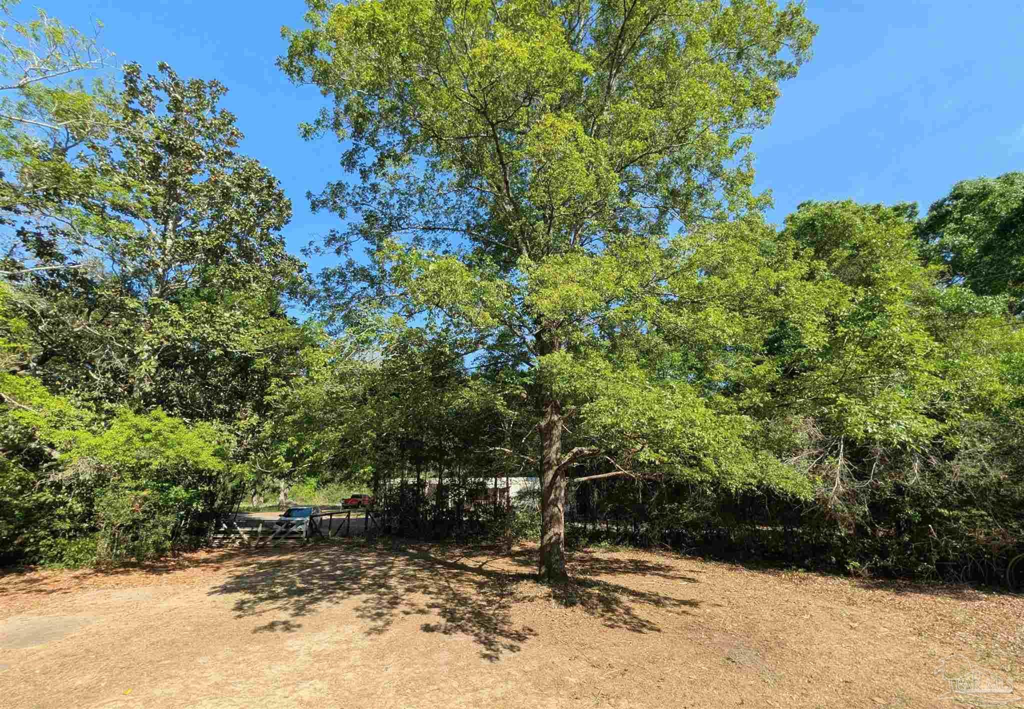 8733 Rebel Road Pensacola, FL 32526 - Photo 21 of 33