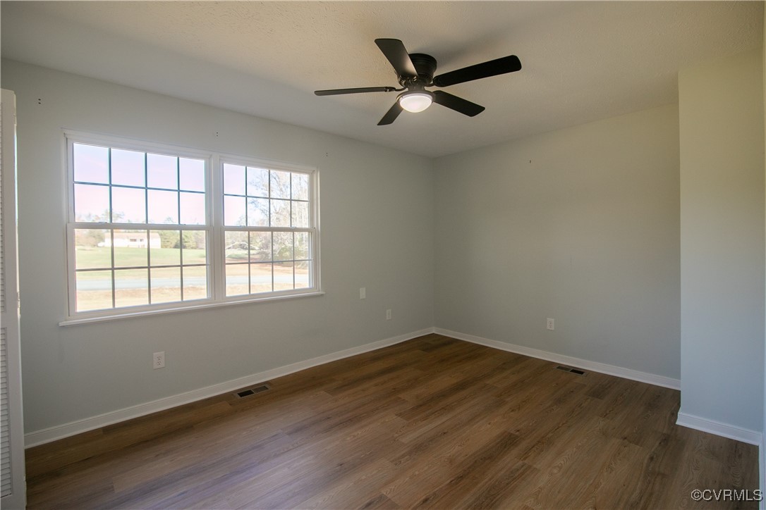 1063 Nash Road Sandston, VA 23150 - Photo 37 of 40 Gallery Image 37