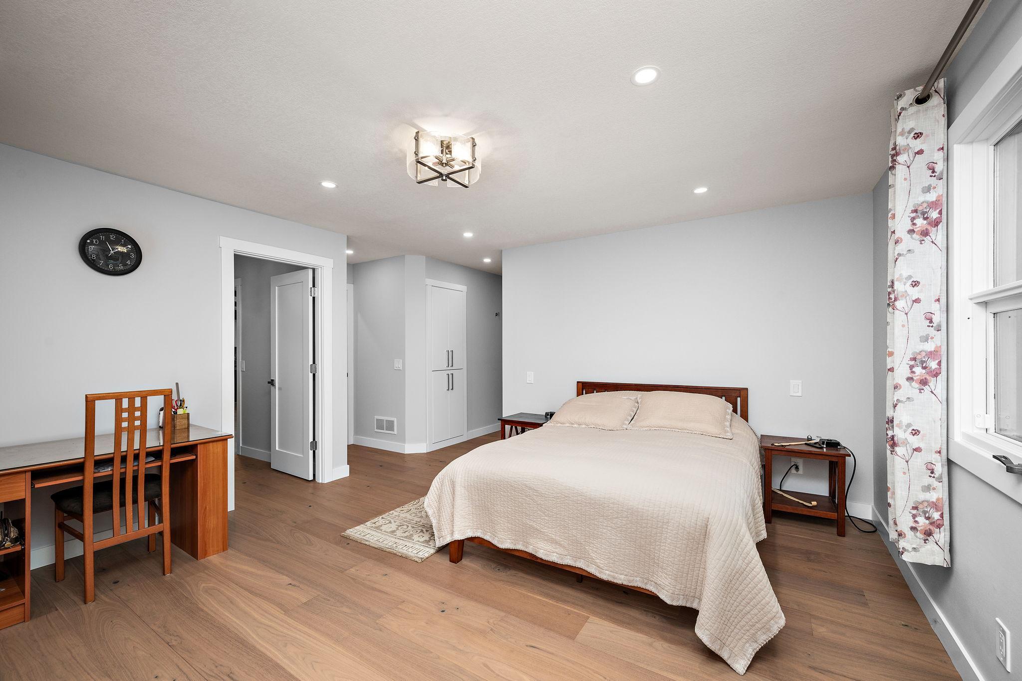 27755 Island View Road Shorewood, MN 55331 - Photo 15 of 32