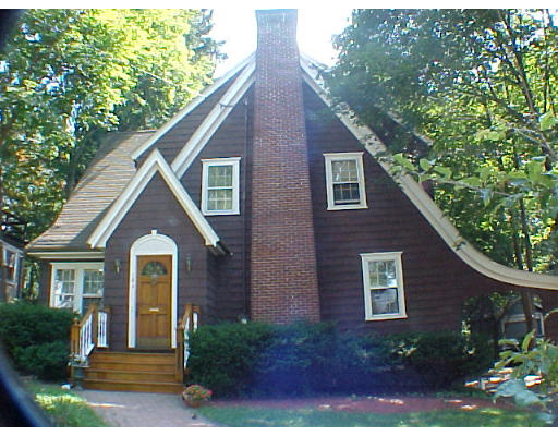164 Oliver Road Newton, MA 02468 - Photo 1 of 10
