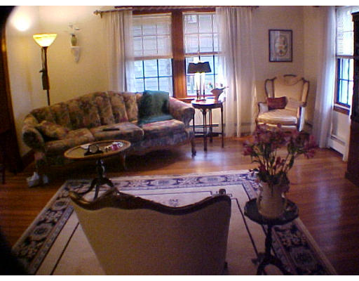164 Oliver Road Newton, MA 02468 - Photo 2 of 10