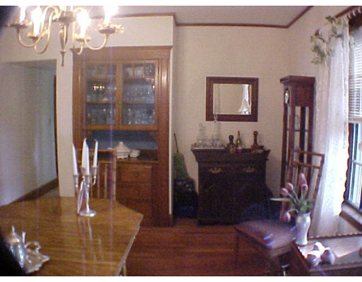 164 Oliver Road Newton, MA 02468 - Photo 6 of 10