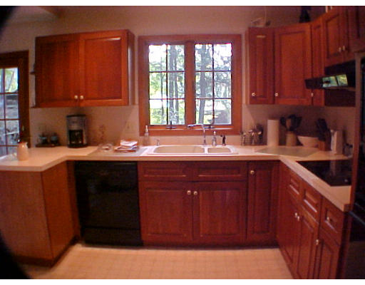 164 Oliver Road Newton, MA 02468 - Photo 8 of 10