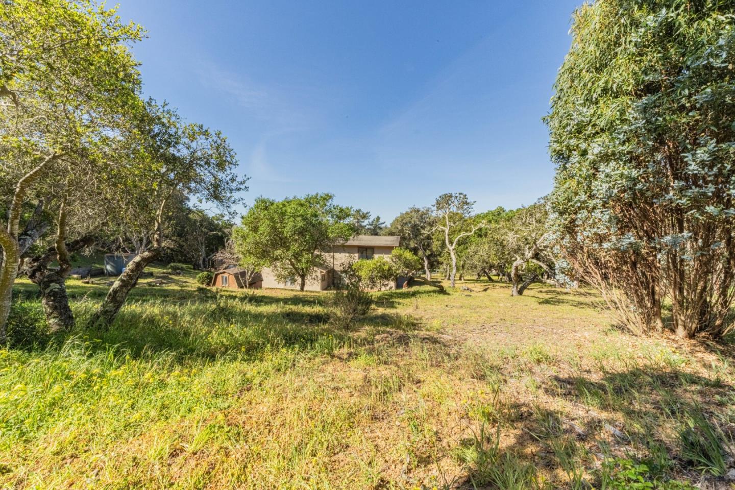 6959 Valle Pacifico Road Salinas, CA 93907 - Photo 32 of 45