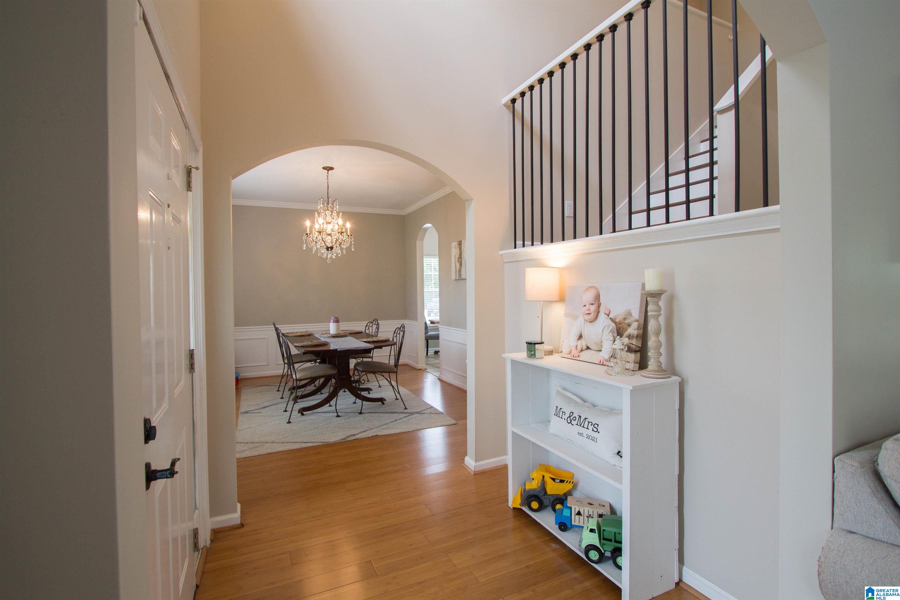 122 Meadowview Circle Pelham, AL 35124 - Photo 3 of 48
