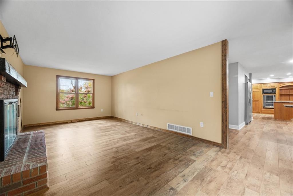 926 Roosevelt Road Pittsburgh, PA 15237 - Photo 19 of 49 Gallery Image 19