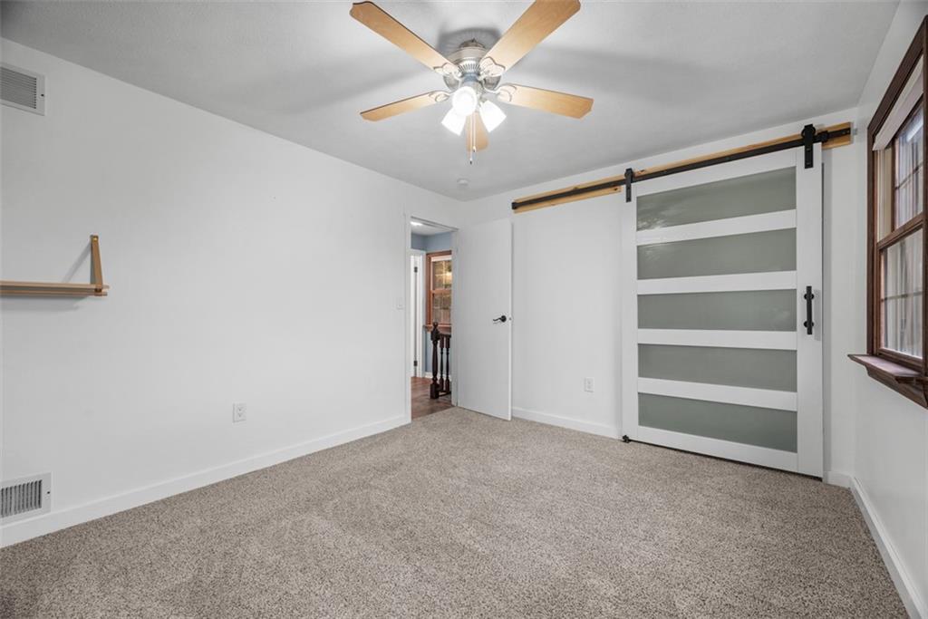 926 Roosevelt Road Pittsburgh, PA 15237 - Photo 26 of 49 Gallery Image 26
