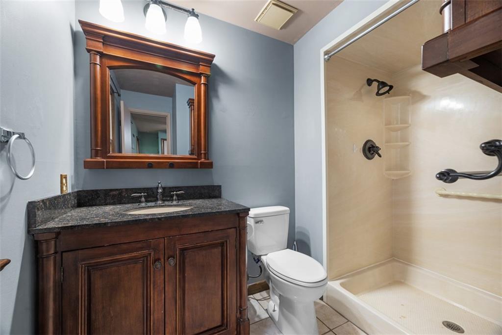 926 Roosevelt Road Pittsburgh, PA 15237 - Photo 33 of 49 Gallery Image 33