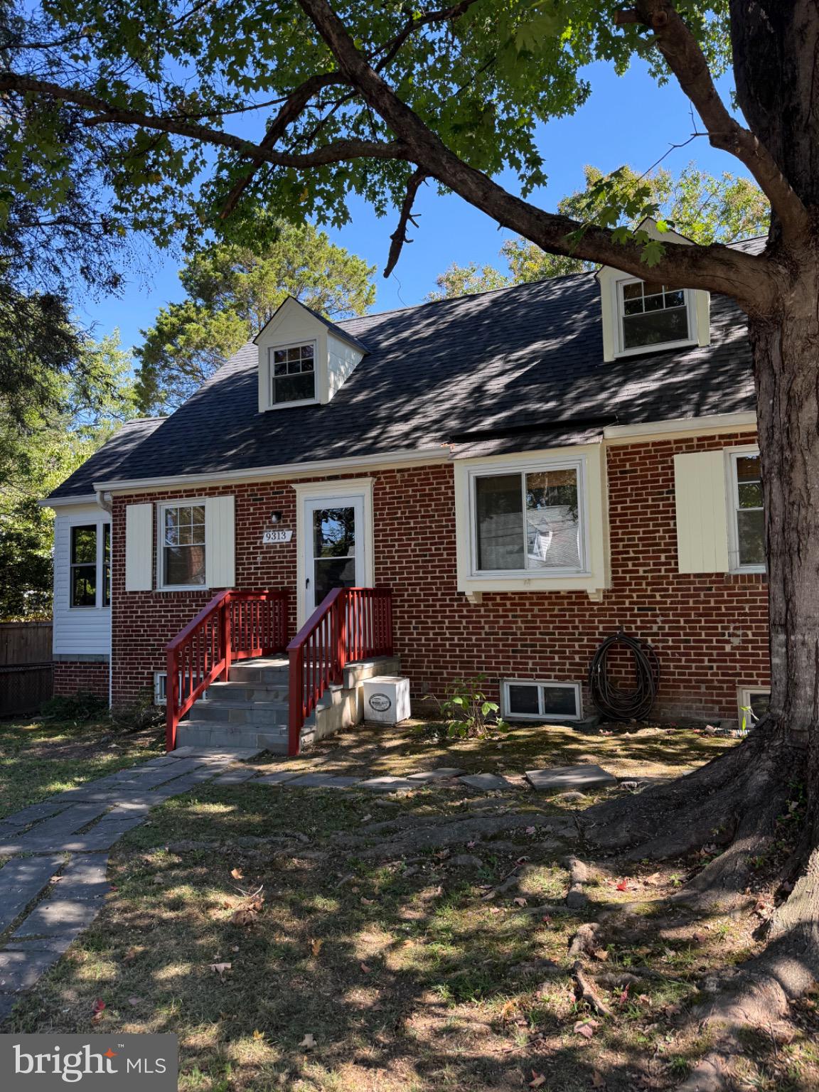 9313 Sudbury Road Silver Spring, MD 20901 - Photo 5 of 65