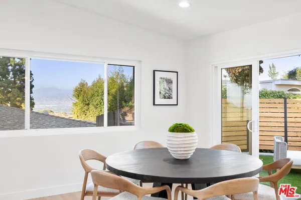 $1,995,000 | 3852 Sherview Drive, Sherman Oaks, CA 91403