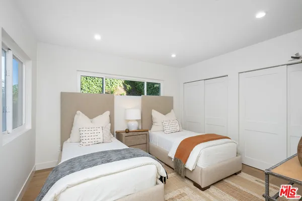 $1,995,000 | 3852 Sherview Drive, Sherman Oaks, CA 91403