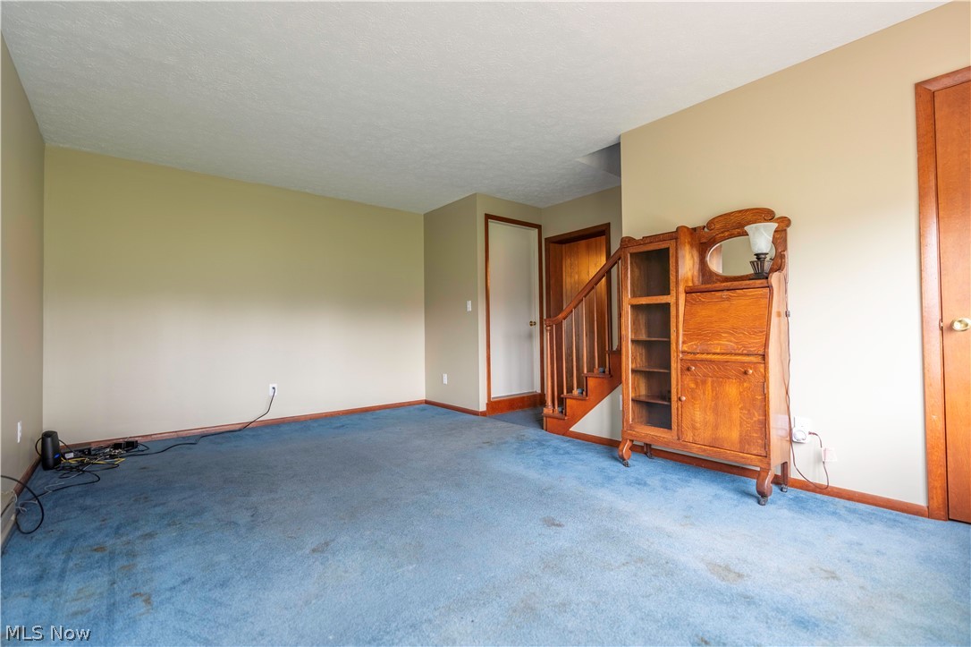2159 Portage Line Road Mogadore, OH 44260 - Photo 28 of 35 additional living room