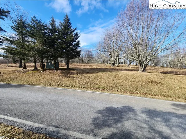 $222,500 | 101 Larkspur Lane, Beech Mountain, NC 28604