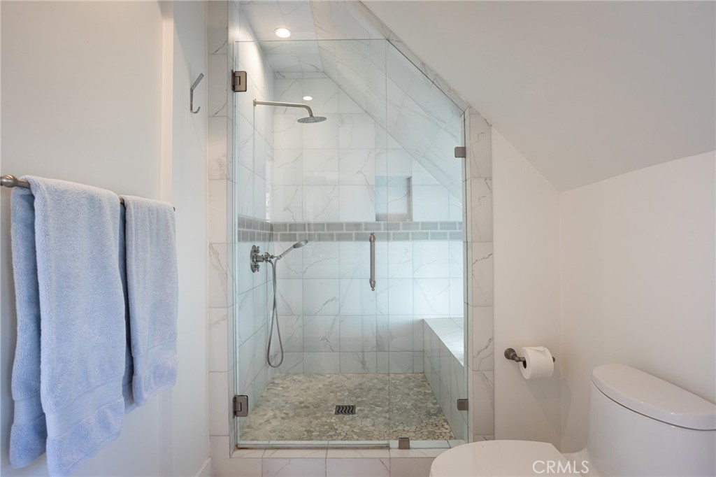 865 Fen Way Laguna Beach, CA 92651 - Photo 12 of 27 a bathroom with a shower and toilet