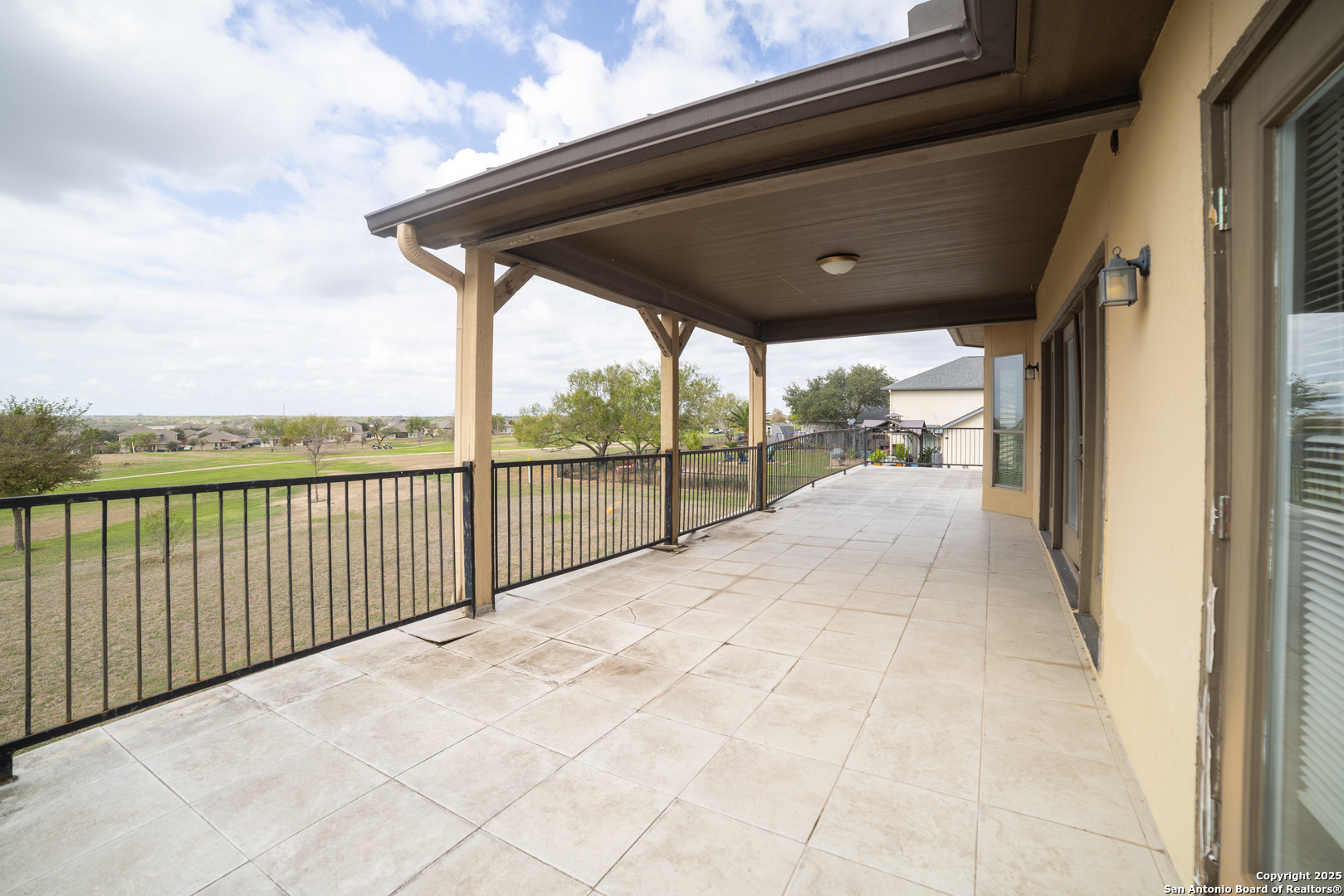 12219 Course View Drive San Antonio, TX 78221 - Photo 21 of 29