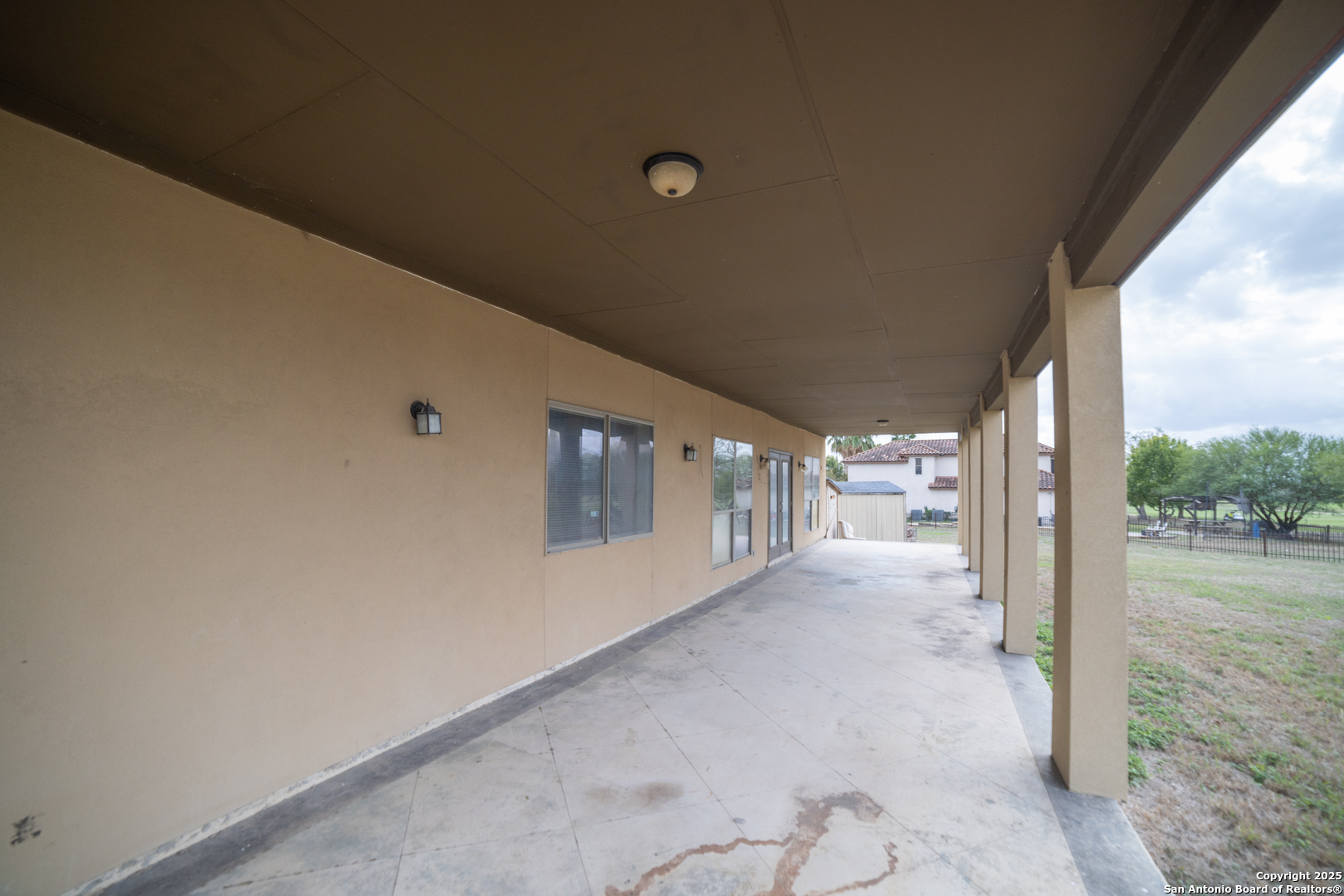 12219 Course View Drive San Antonio, TX 78221 - Photo 25 of 29 a view of a porch