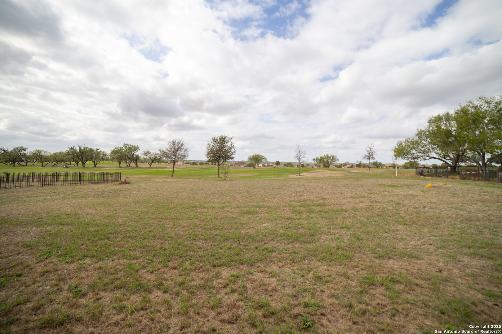 12219 Course View Drive San Antonio, TX 78221 - Photo 26 of 29 a view of an ocean