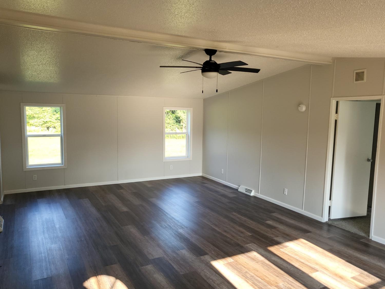4144 South Morris Road Connersville, IN 47331 - Photo 16 of 19 Gallery Image 16