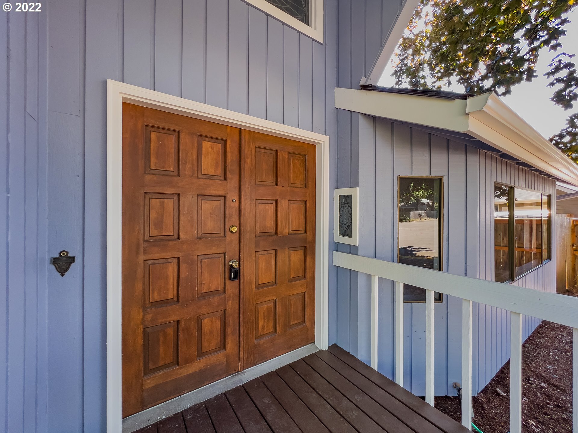 635 71st Street Springfield, OR 97478 - Photo 2 of 31 a view of front door