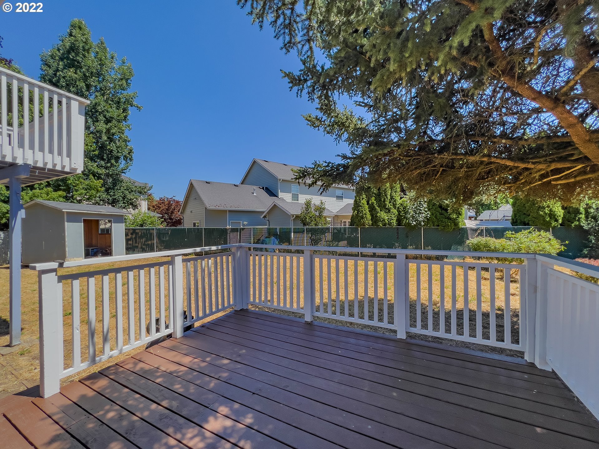 635 71st Street Springfield, OR 97478 - Photo 22 of 31 a view of a wooden roof deck