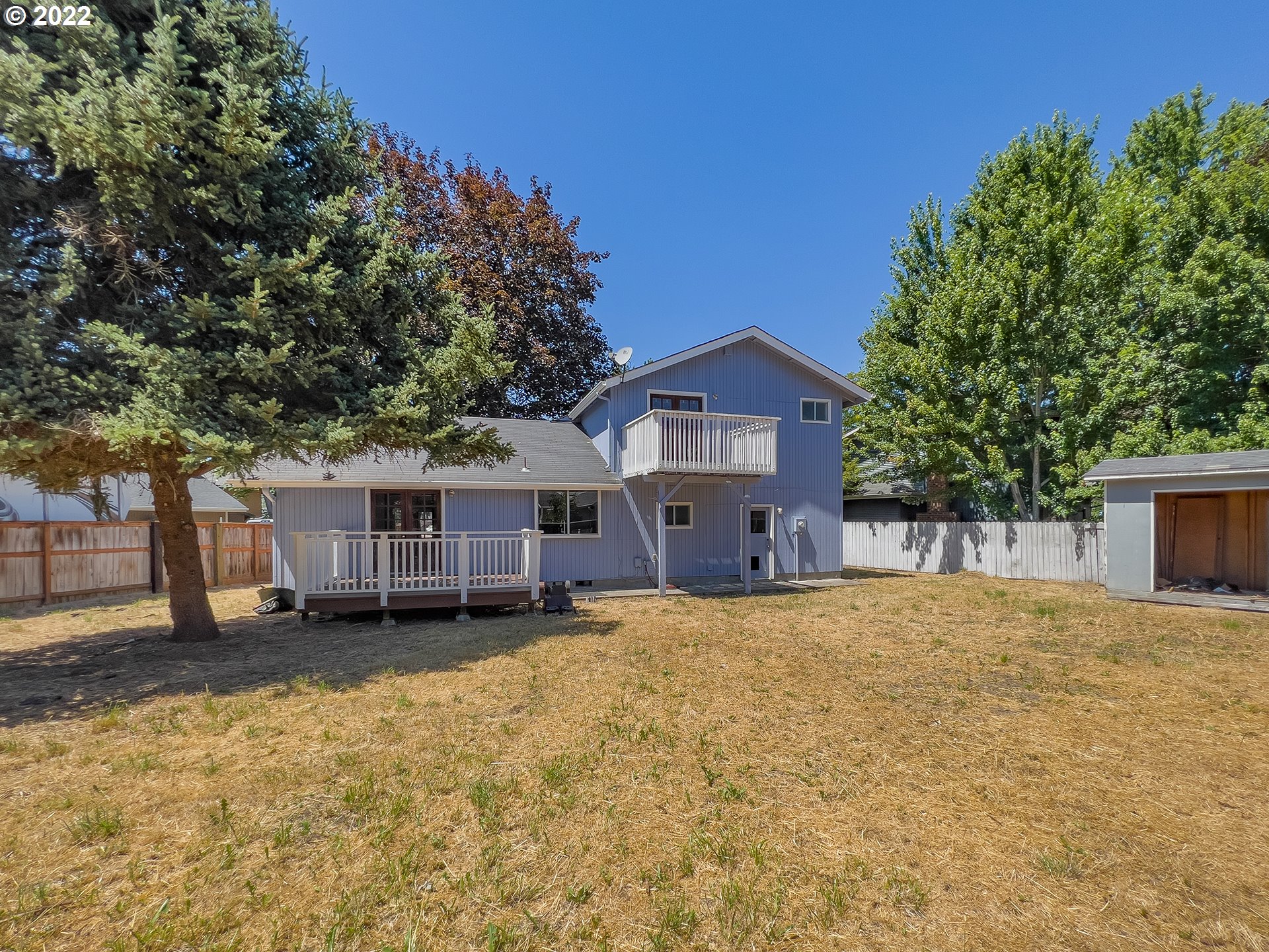 635 71st Street Springfield, OR 97478 - Photo 26 of 31 a house view with a outdoor space