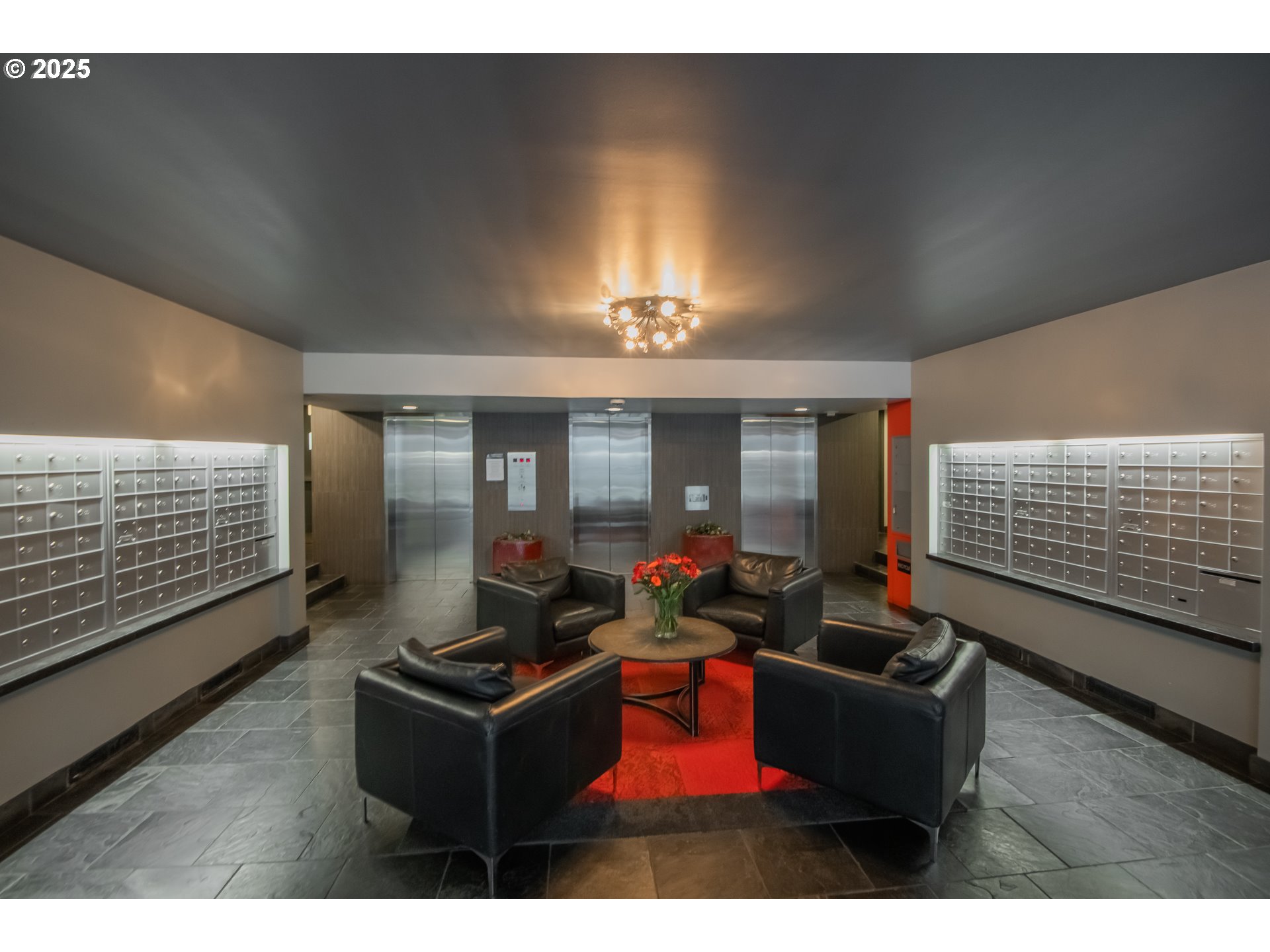 255 Southwest Harrison Street, Unit 14D Portland, OR 97201 - Photo 12 of 23