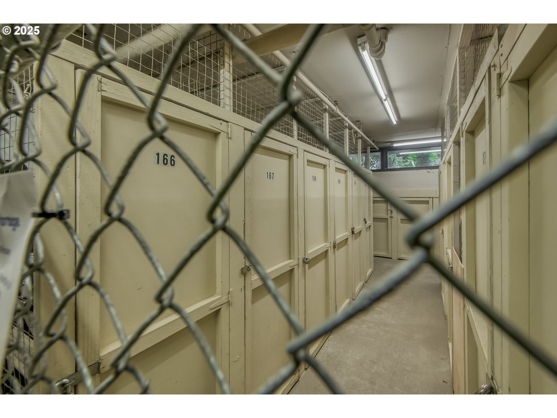 255 Southwest Harrison Street, Unit 14D Portland, OR 97201 - Photo 13 of 23