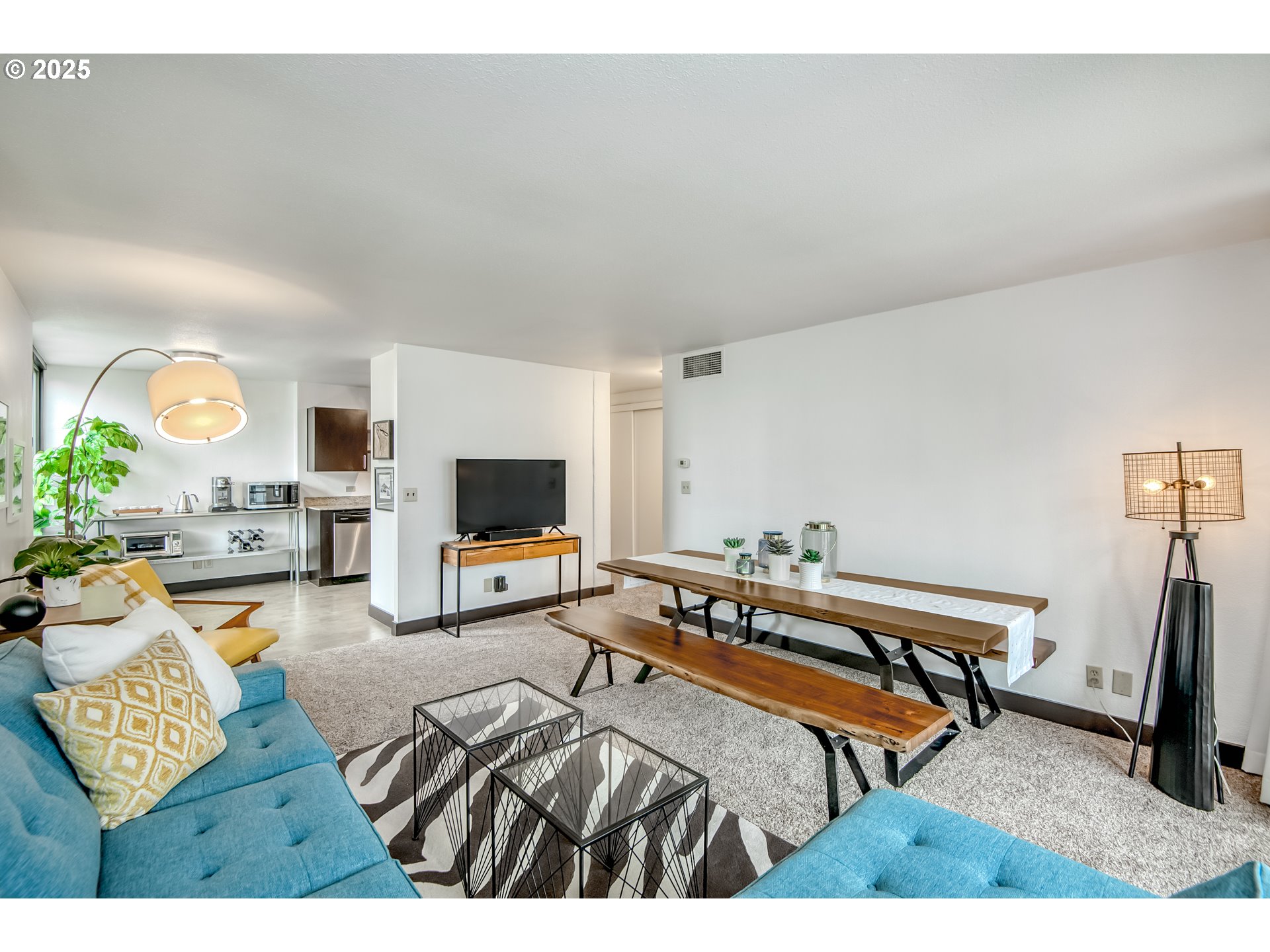 255 Southwest Harrison Street, Unit 14D Portland, OR 97201 - Photo 21 of 23