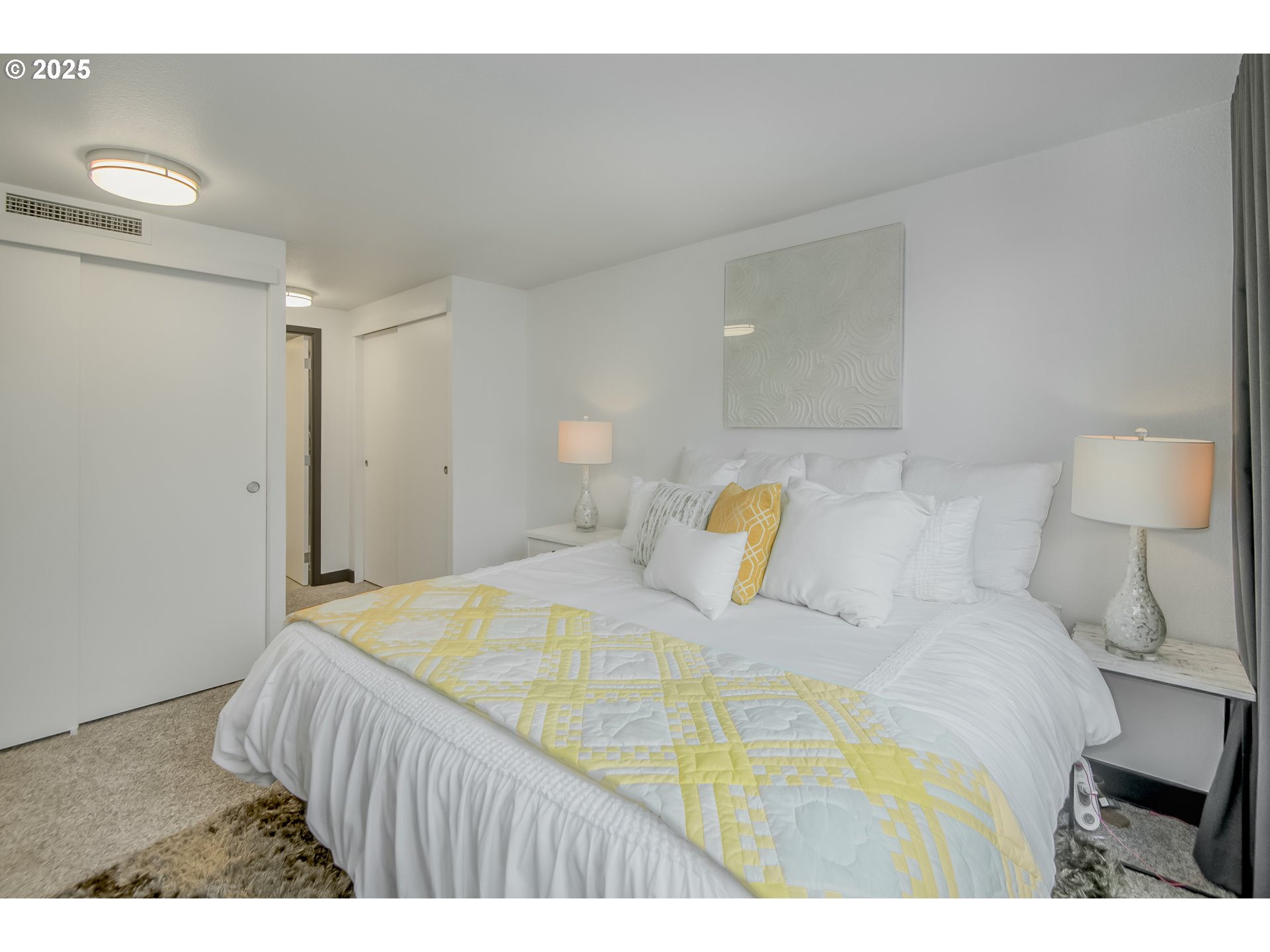 255 Southwest Harrison Street, Unit 14D Portland, OR 97201 - Photo 7 of 23