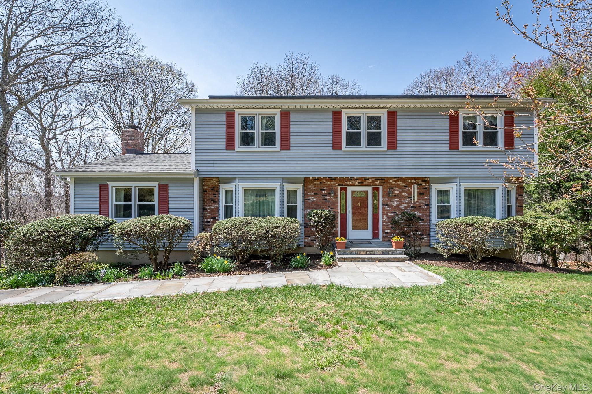 27 David Road Somers, NY 10589 - Photo 2 of 38