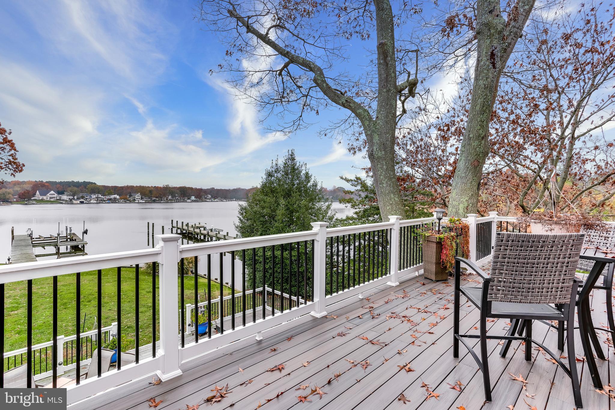 1971 Poplar Ridge Road Pasadena, MD 21122 - Photo 5 of 58 2nd Level Deck