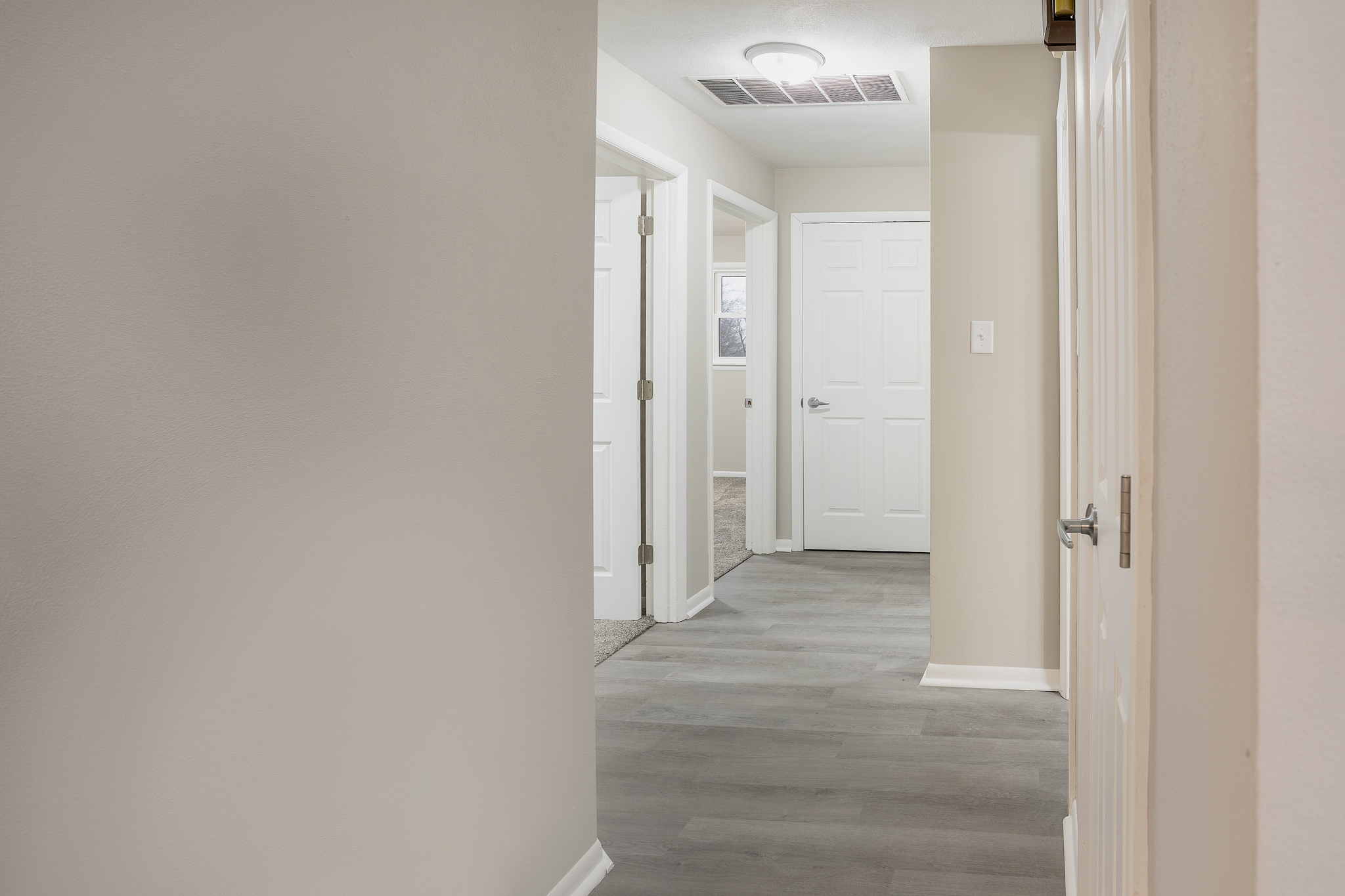 1913 South Post Road Anderson, IN 46012 - Photo 25 of 42