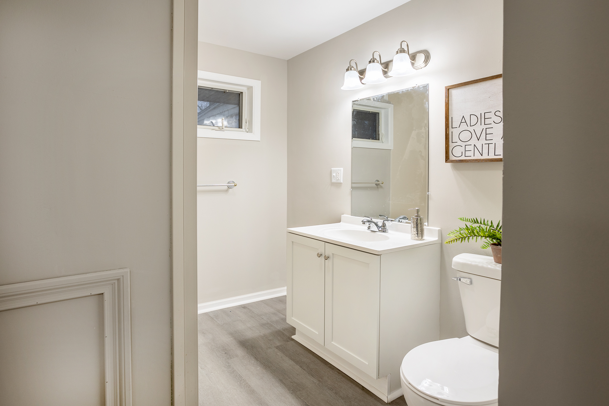 1913 South Post Road Anderson, IN 46012 - Photo 26 of 42