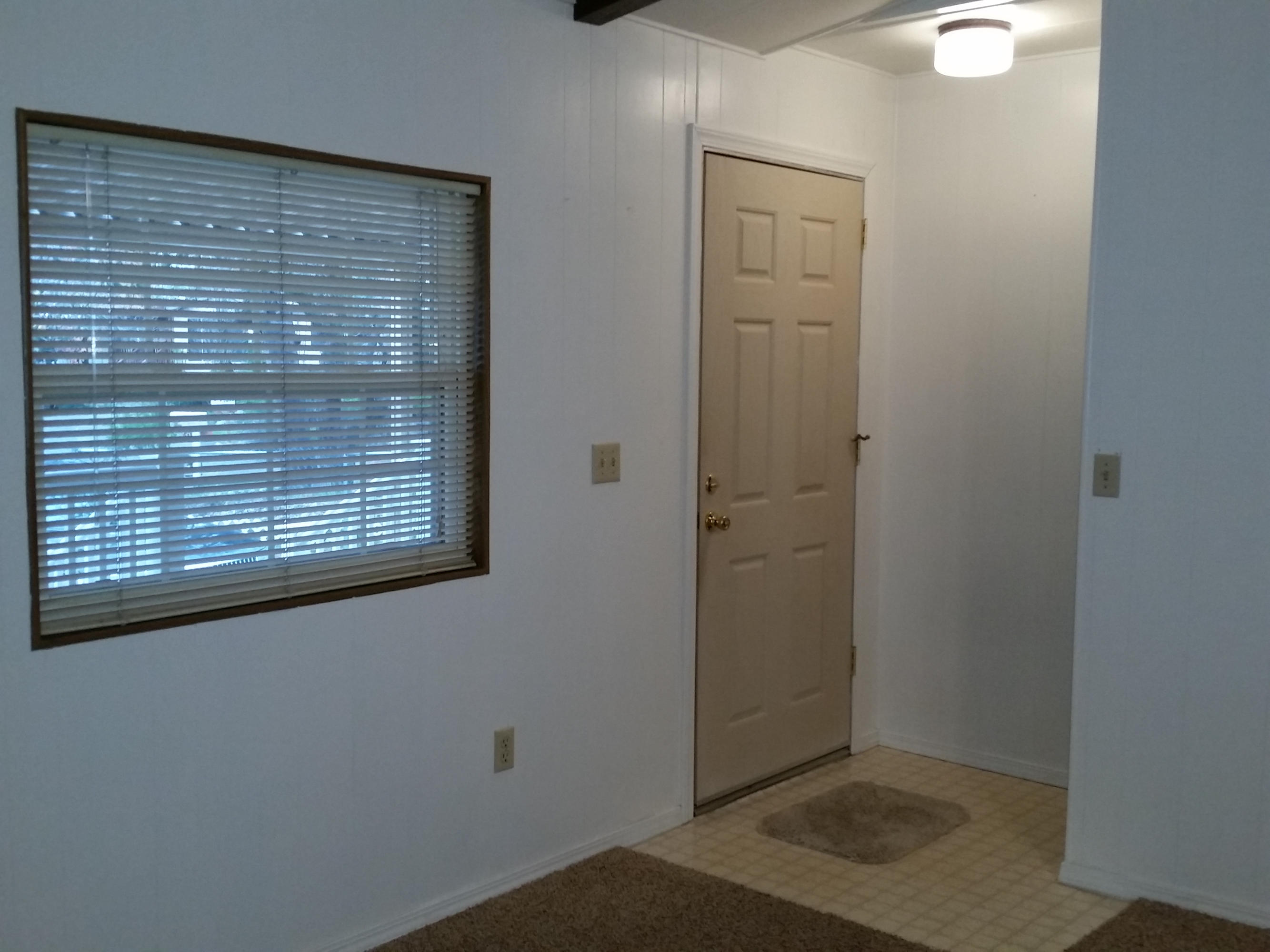 2006 Eagle Nest Road Redding, CA 96003 - Photo 3 of 35 Entry