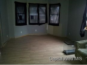 1107 East Reservoir Street Springfield, IL 62702 - Photo 9 of 11 Gallery Image 9