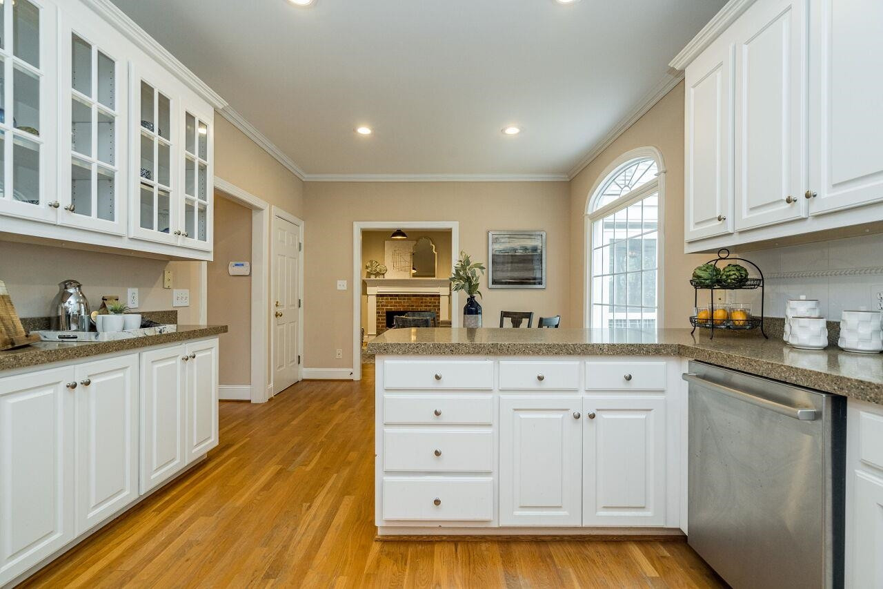 633 Sarah Lawrence Court Raleigh, NC 27609 - Photo 12 of 30 Photo 12