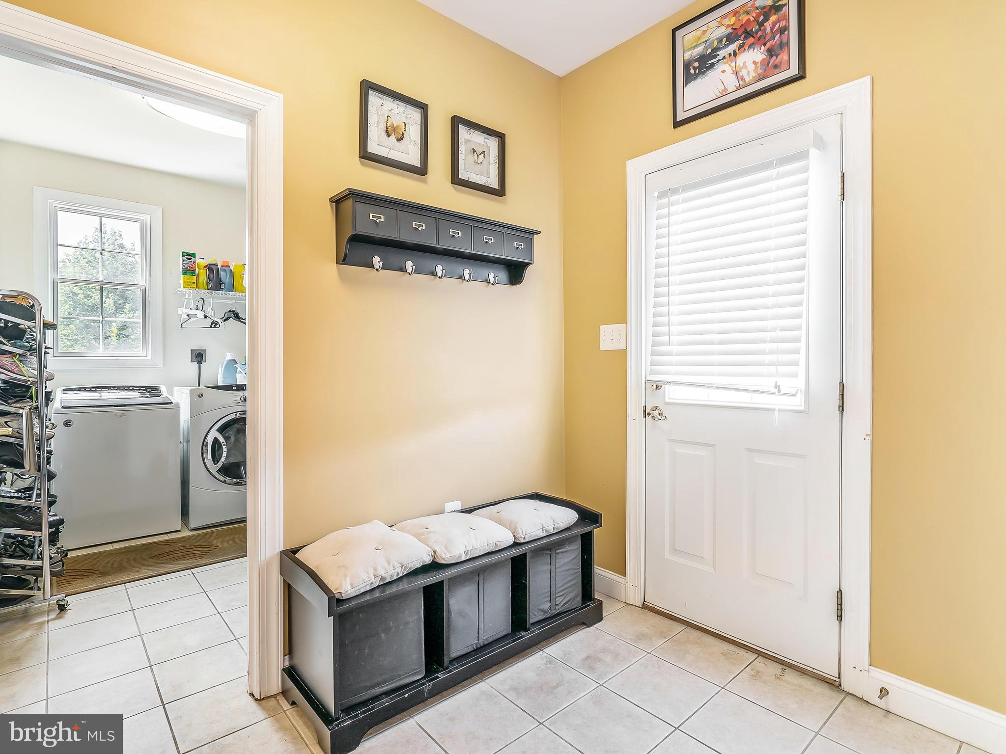 9700 Hawkins Creamery Road Laytonsville, MD 20882 - Photo 22 of 51 Interior (General)