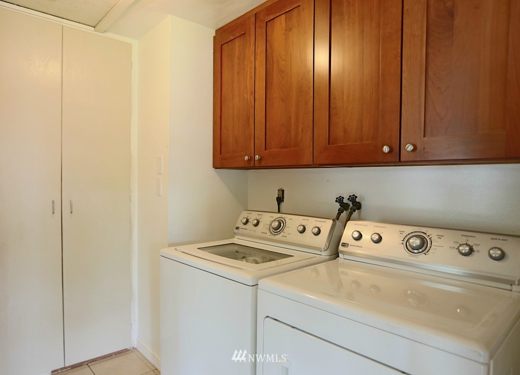 3108 Southeast 6th Street Renton, WA 98058 - Photo 14 of 22