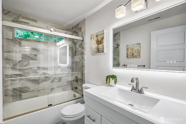 $925,000 | 19462 324th Avenue Northeast, Duvall, WA 98019