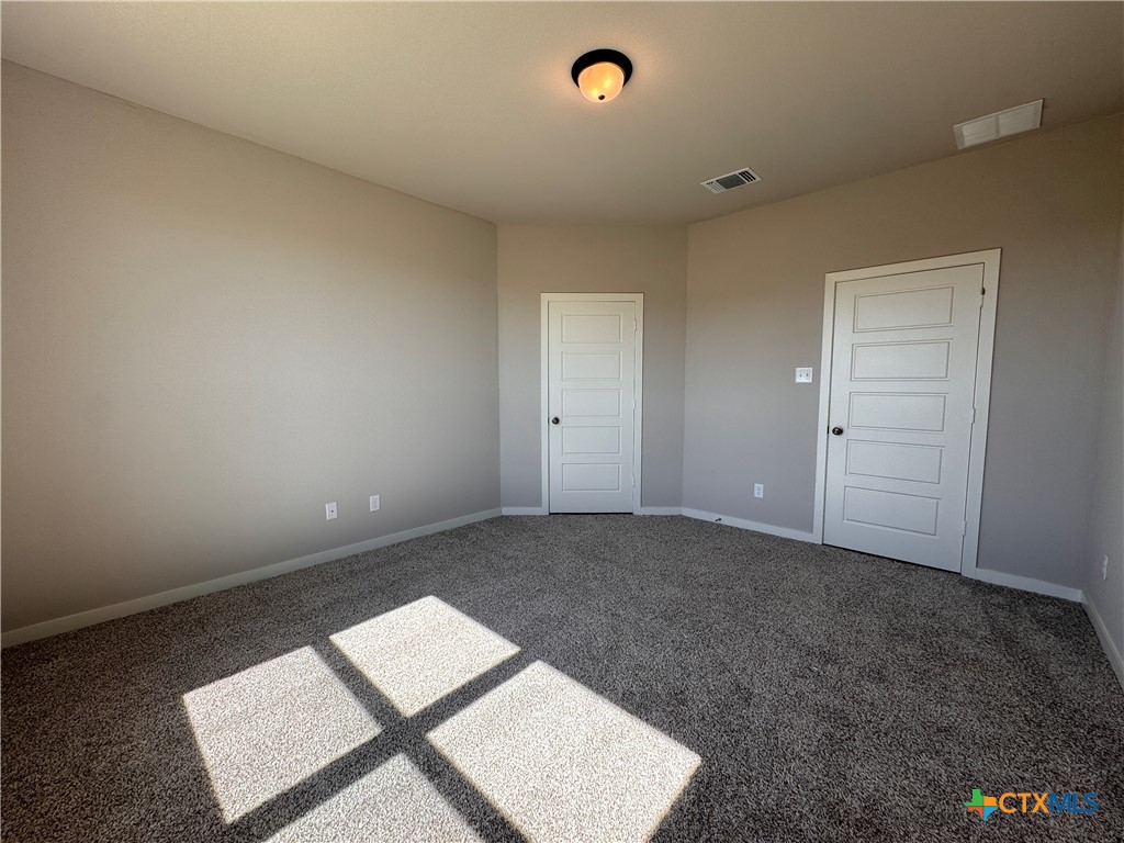 409 University Avenue Troy, TX 76579 - Photo 16 of 20 an empty room with an empty space