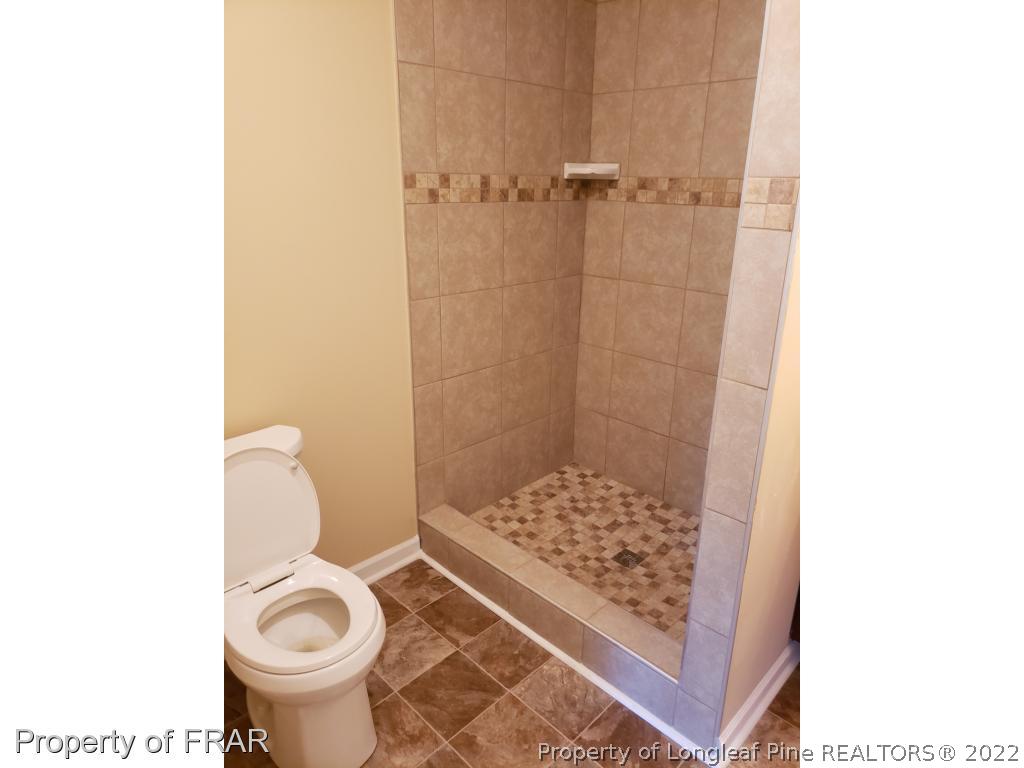 6035 McDonald Road Hope Mills, NC 28348 - Photo 7 of 13 Gallery Image 7